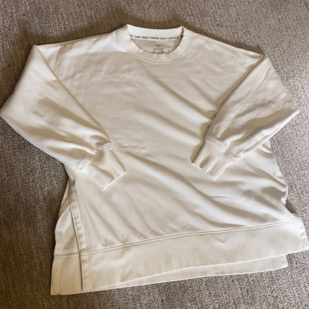 Aerie Super Soft white sweater size S